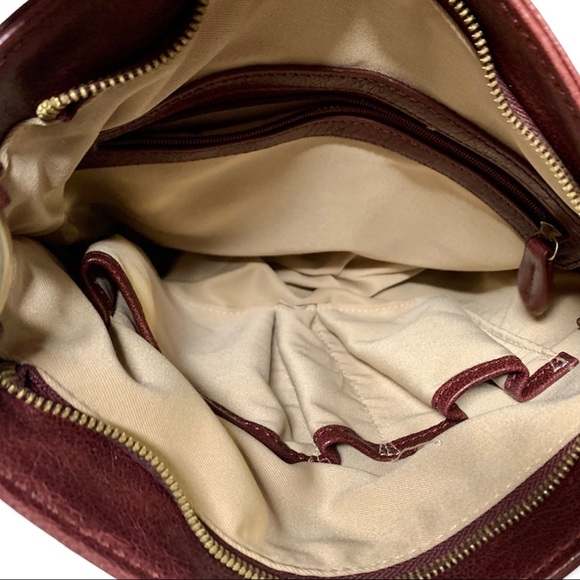 Sloane & Alex Women Red Leather Crossbody Bag with Dust Bag - Picture 3 of 7